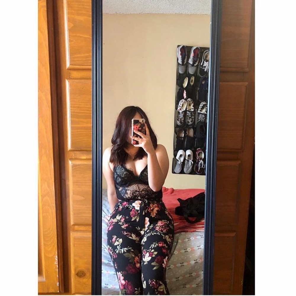 Follow me on instagram  @__annna09__